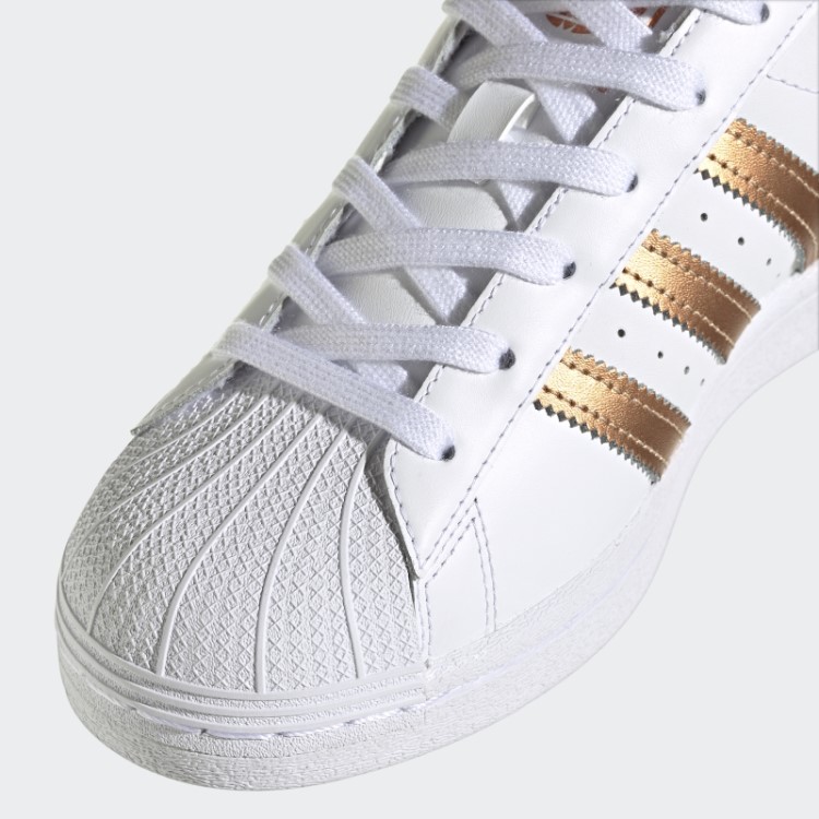 Sapatos Adidas Superstar Pretos Elegantes