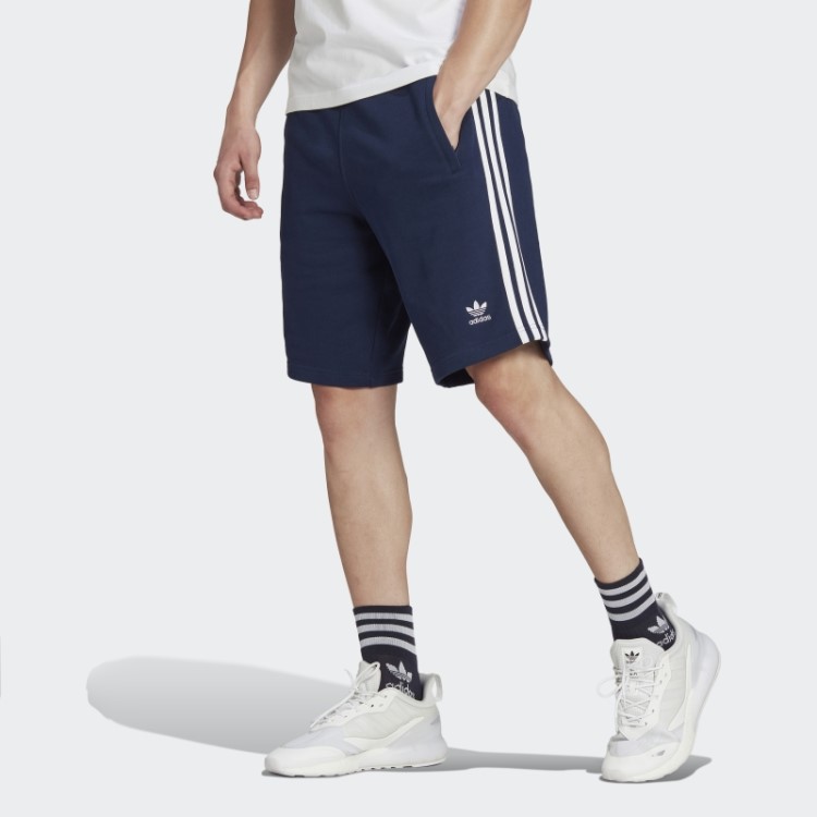 Short De Moletom Com As Três Listras Adidas Adicolor Classics Night Indigo