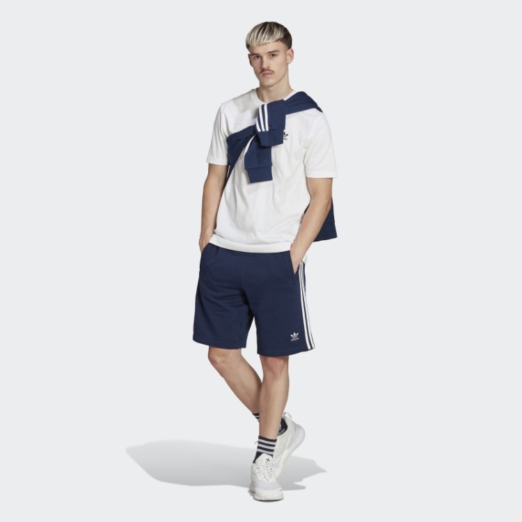 Short De Moletom Com As Três Listras Adidas Adicolor Classics Night Indigo