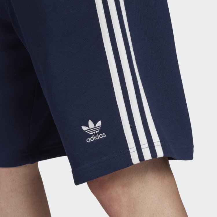Short De Moletom Com As Três Listras Adidas Adicolor Classics Night Indigo