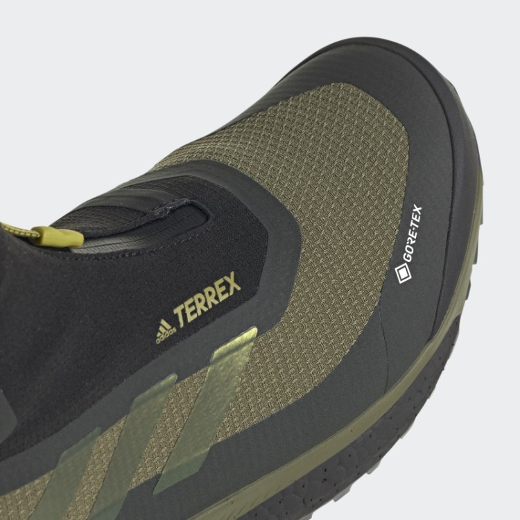 Botas De Caminhada Adidas Terrex Free Hiking Cold.Rdy Olive