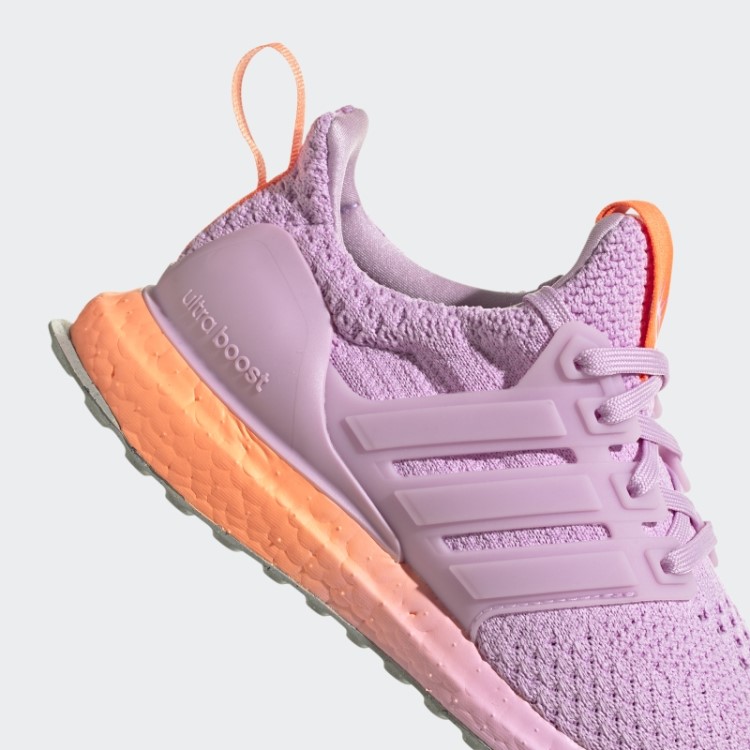 Tênis Adidas Lilás Ultraboost 5.0 Dna