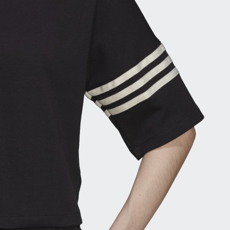 Camiseta Preta Adidas Adicolor Neuclassics