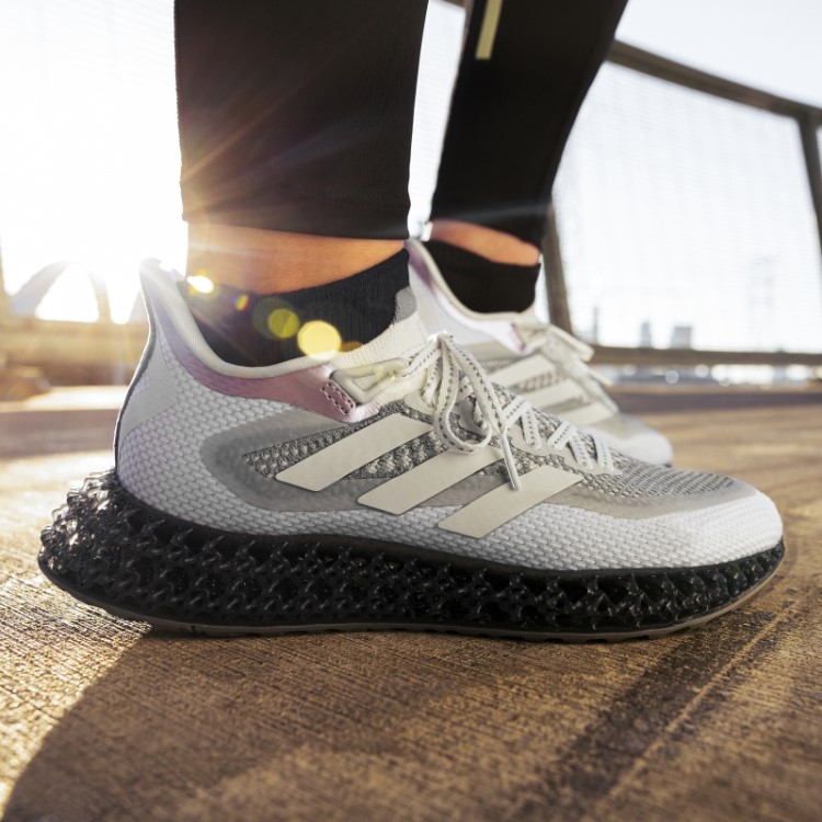 Tênis De Corrida Adidas 4dfwd 2 Prata