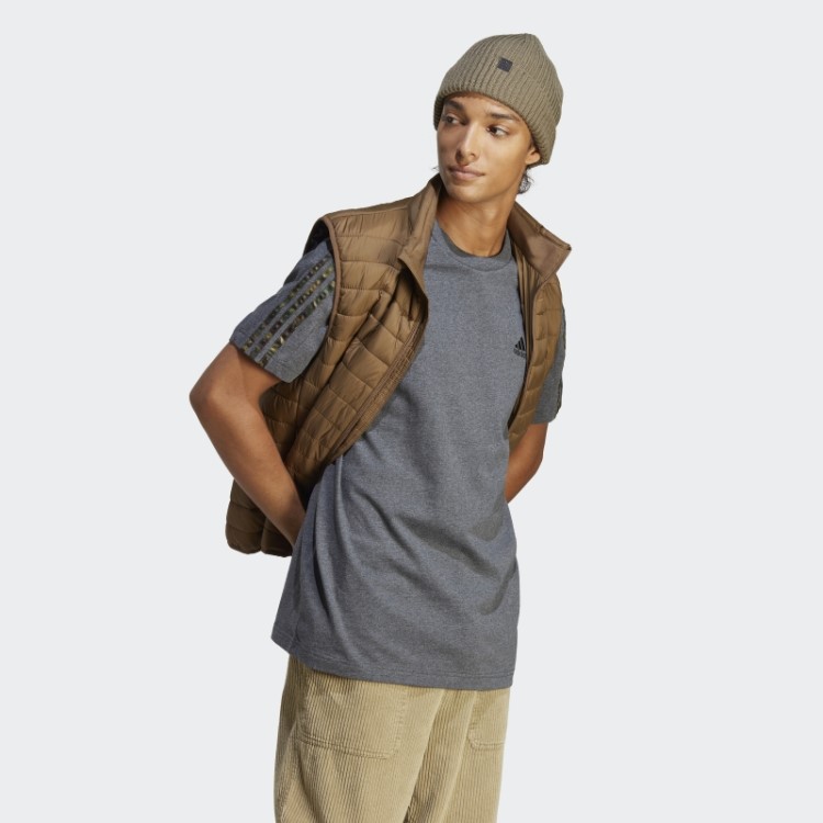 Camiseta Cinza Escuro Mescla Adidas Essentials Com As Três Listras