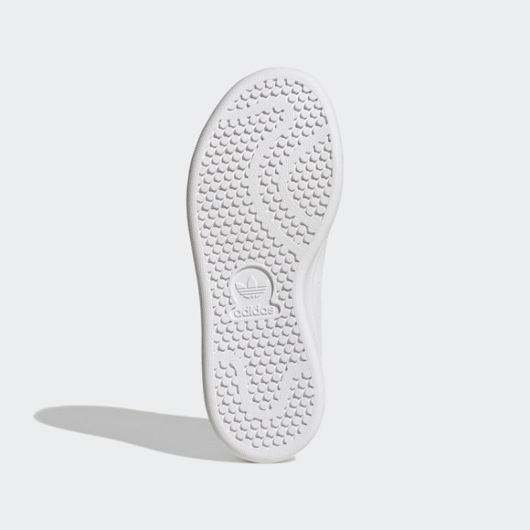 Sapato Adidas Stan Smith Prata