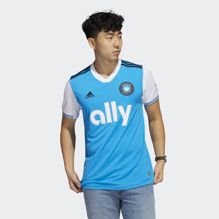 Charlotte Fc 22/23 Home Jersey Azul Adidas