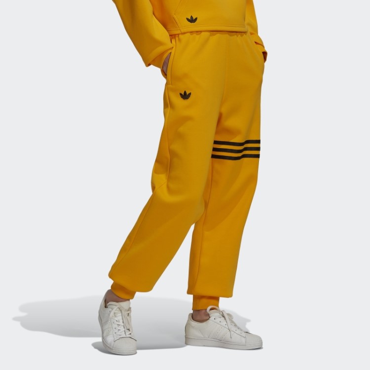 Jogger Adicolor Neuclassics Dourado Adidas