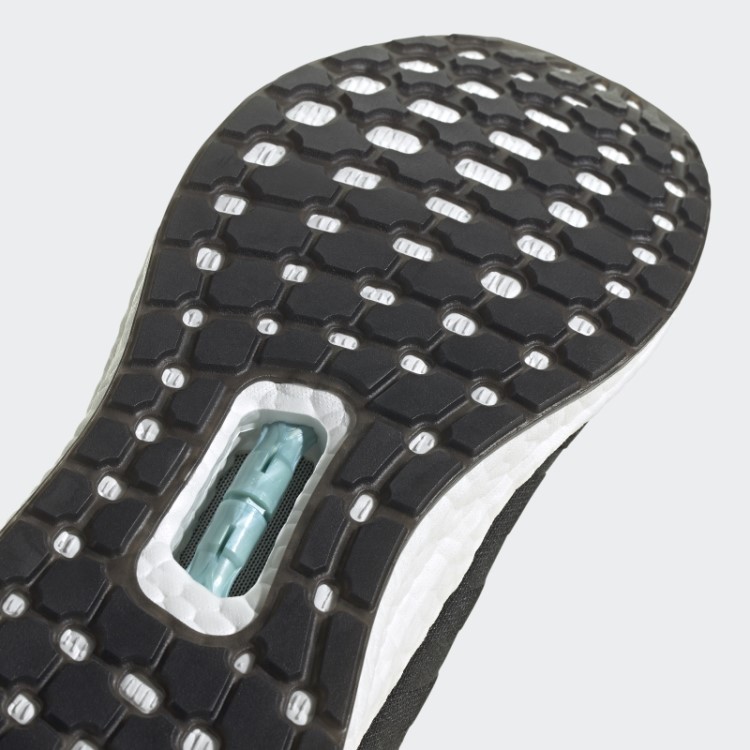 Tênis De Corrida Adidas Ultraboost Preto Feito Para Ser Refeito