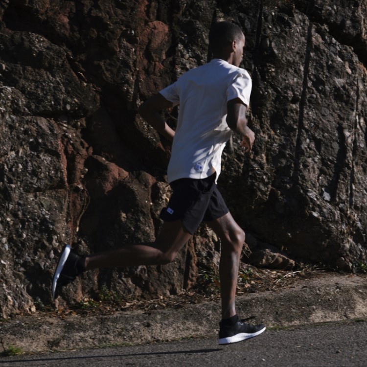 Tênis De Corrida Adidas Ultraboost Preto Feito Para Ser Refeito