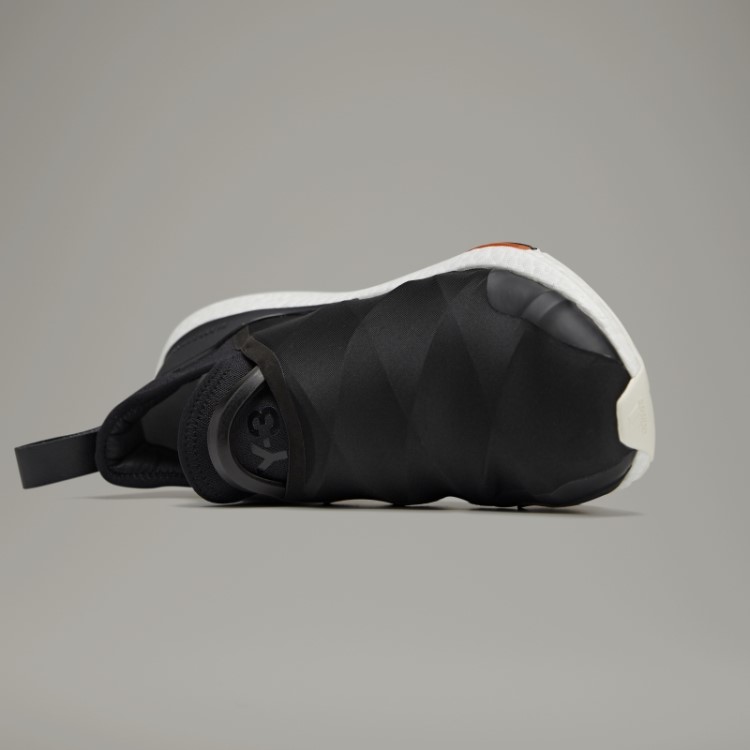 Y-3 Ultraboost 22 Adidas