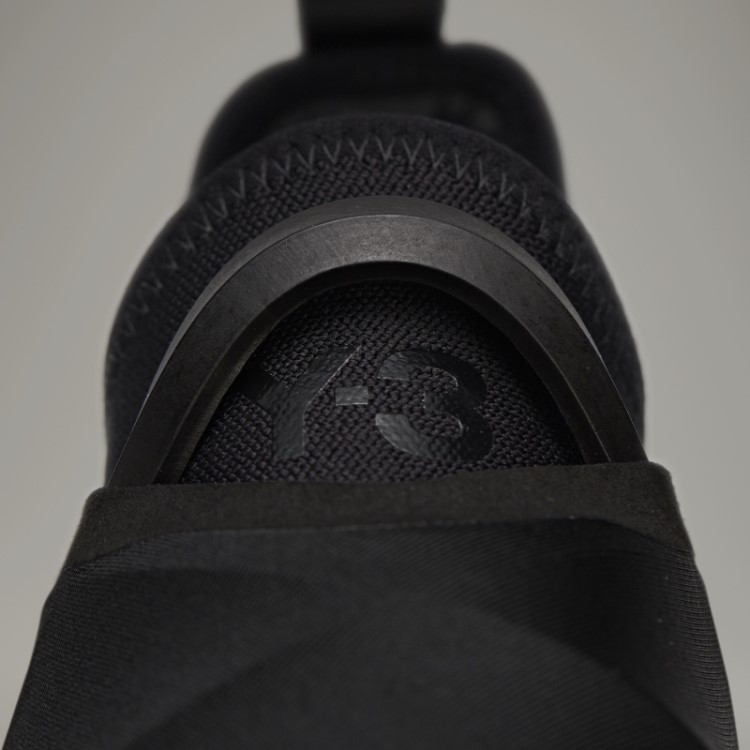 Y-3 Ultraboost 22 Adidas