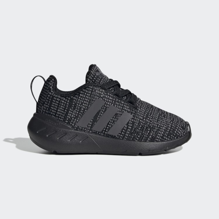 Tênis Branco Adidas Swift 22