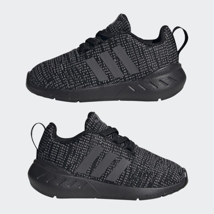 Tênis Branco Adidas Swift 22