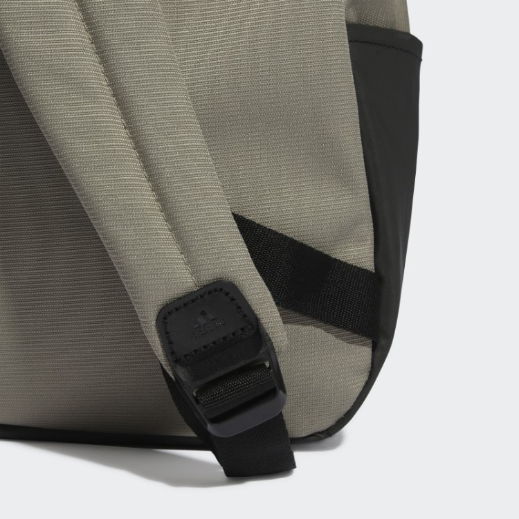 Mochila Sazonal Essencial De Seixo De Prata Adidas