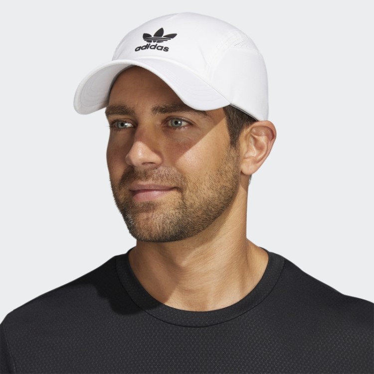 Boné Branco Adidas Com Tira Atrás