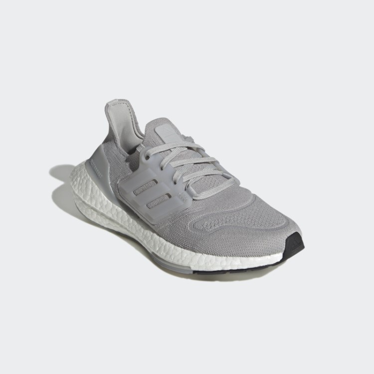 Tênis Adidas Ultraboost 22 Cinza