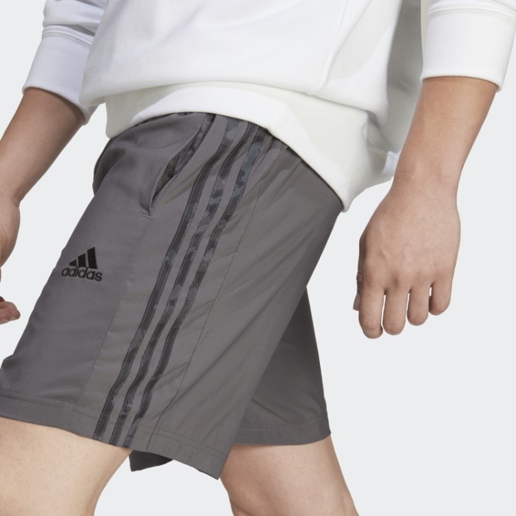 Short Aeroready Essentials Chelsea Com As Três Listras Cinza Adidas