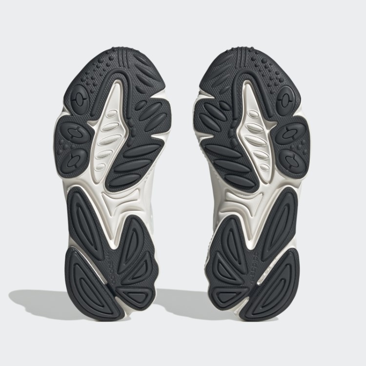 Sapatos Brancos Adidas Oztral