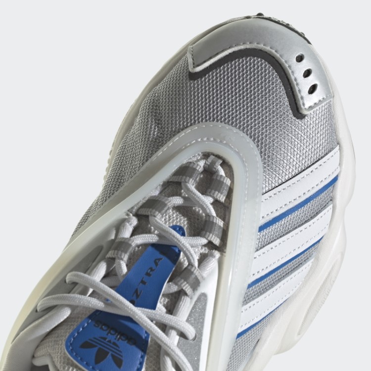 Sapatos Brancos Adidas Oztral
