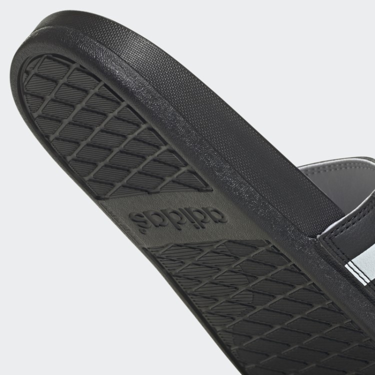 Elegante Adidas Adilette Comfort Sandálias Brancas