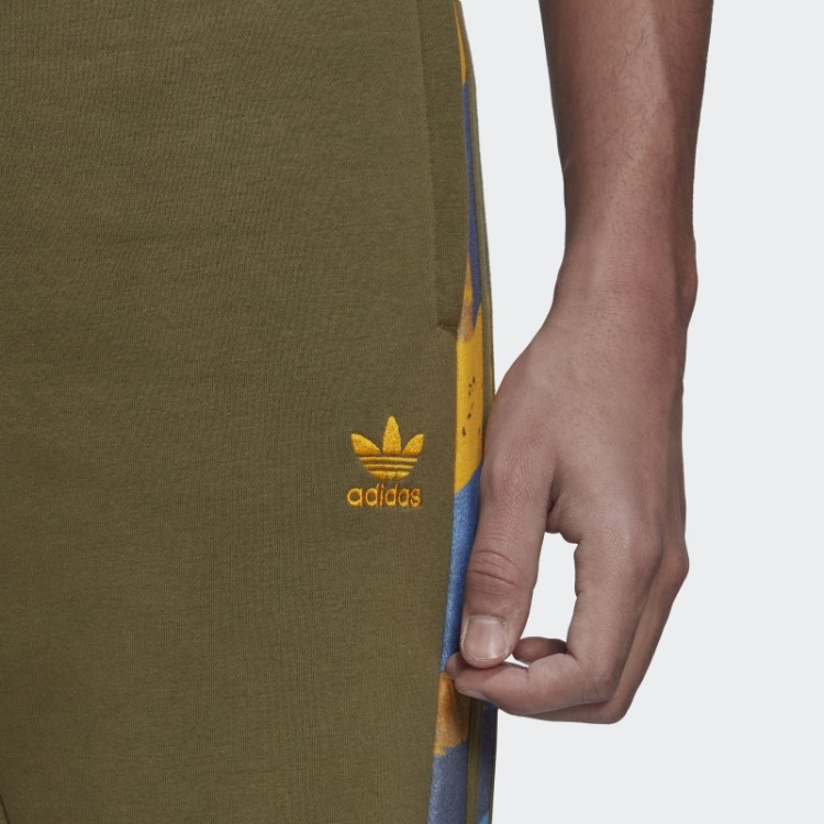 Calça De Moletom Adidas Camo Series Verde Oliva