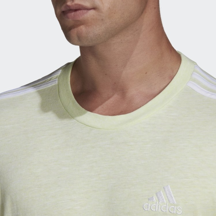 T-shirt Com As 3 Riscas Lime Mel Essentials Adidas