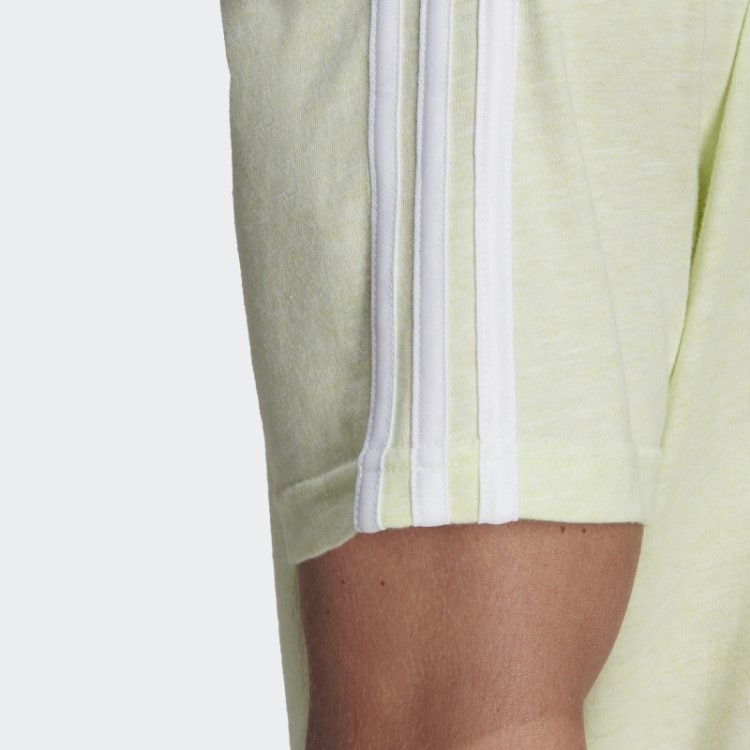 T-shirt Com As 3 Riscas Lime Mel Essentials Adidas