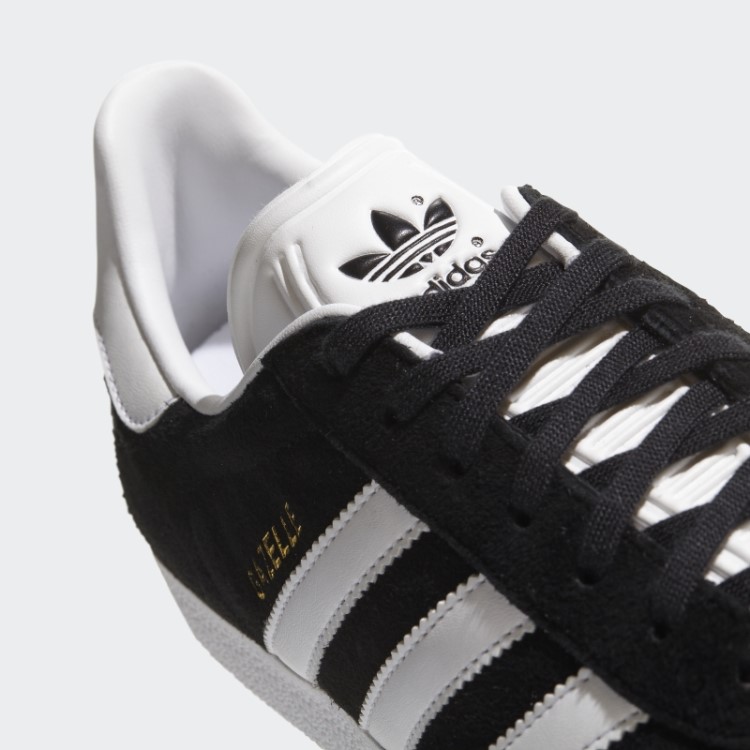 Tênis Adidas Dourado Metálico Gazelle