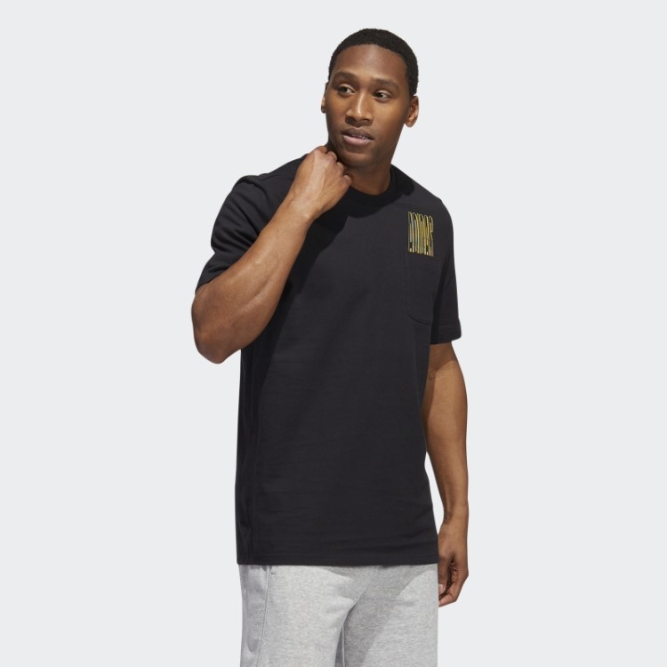 Camiseta De Bolso Com Estampa Esportiva Dinâmica Adidas Preta