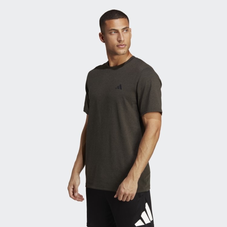 Camiseta Preta Adidas Train Essentials Comfort