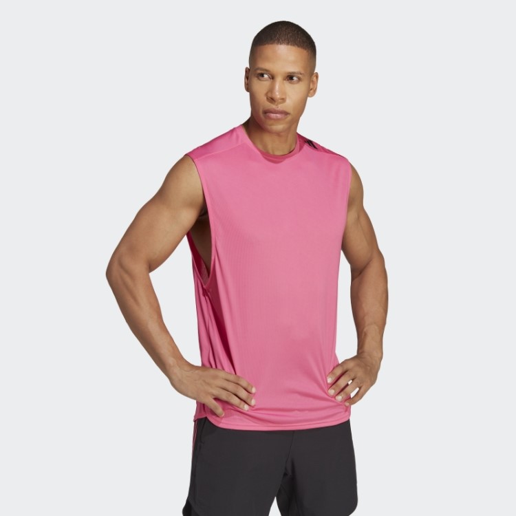 Regata Magenta Adidas Projetada Para O Treinamento Da Série Profissional Hiit Com Curadoria De Cody Rigsby Fashion