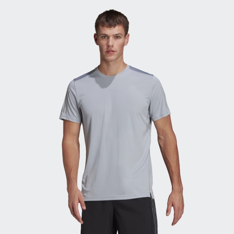 Adidas Prata Possui A Camiseta Run