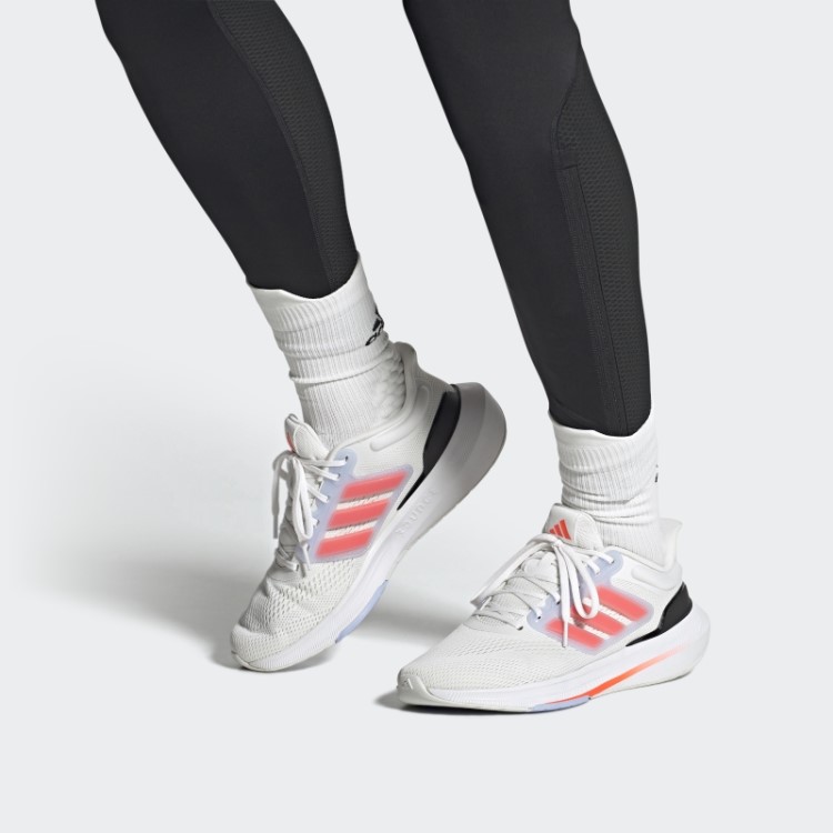 Elegantes Sapatos Brancos Adidas Ultrabounce
