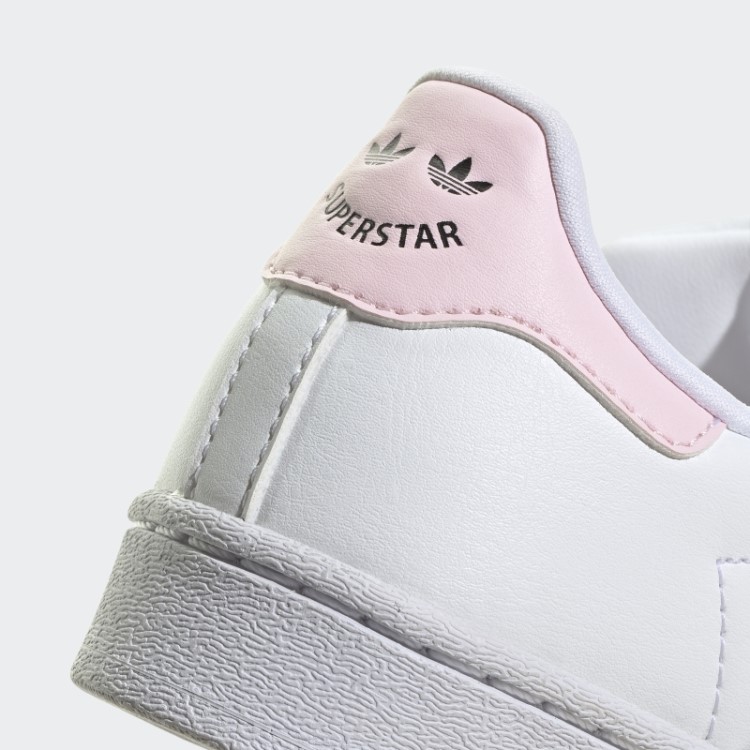 Elegantes Sapatos Pretos Superstar Da Adidas