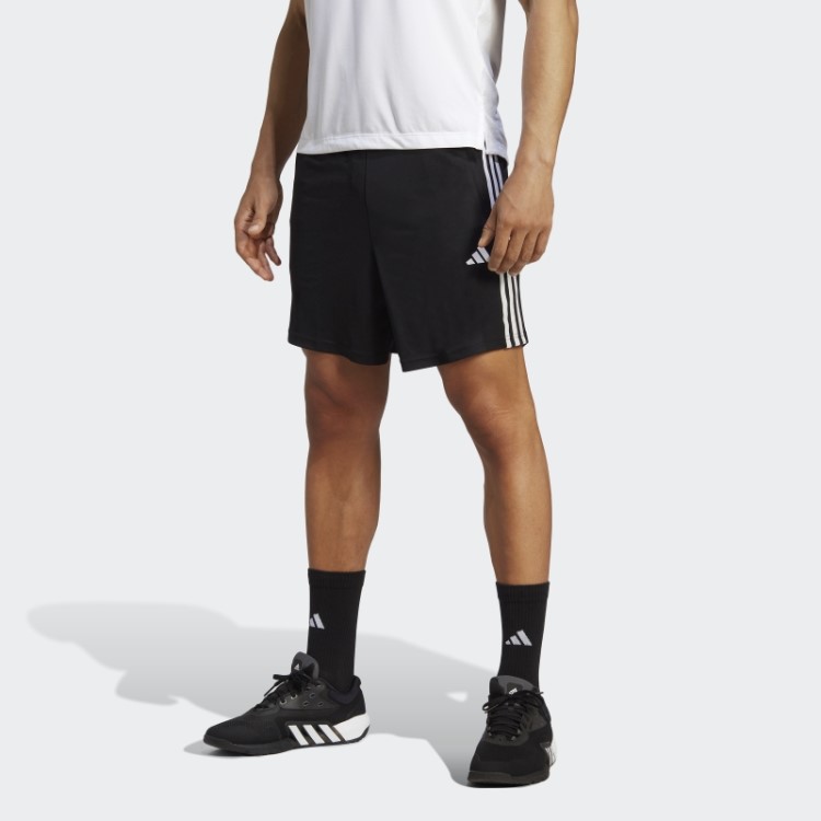Shorts De Treino Com As Três Listras Train Essentials Piqué Preto Adidas