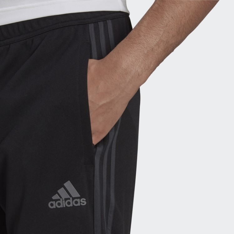 Calça Adidas Preta Aeroready Sereno Slim Com As Três Listras De Corte Afunilado