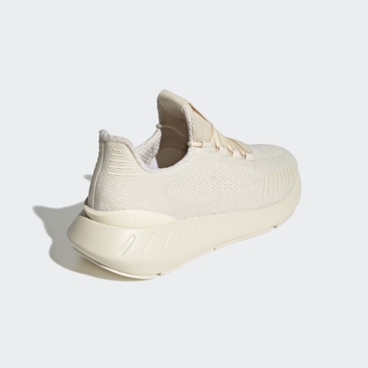 Tênis Adidas Swift Run 22 Preto