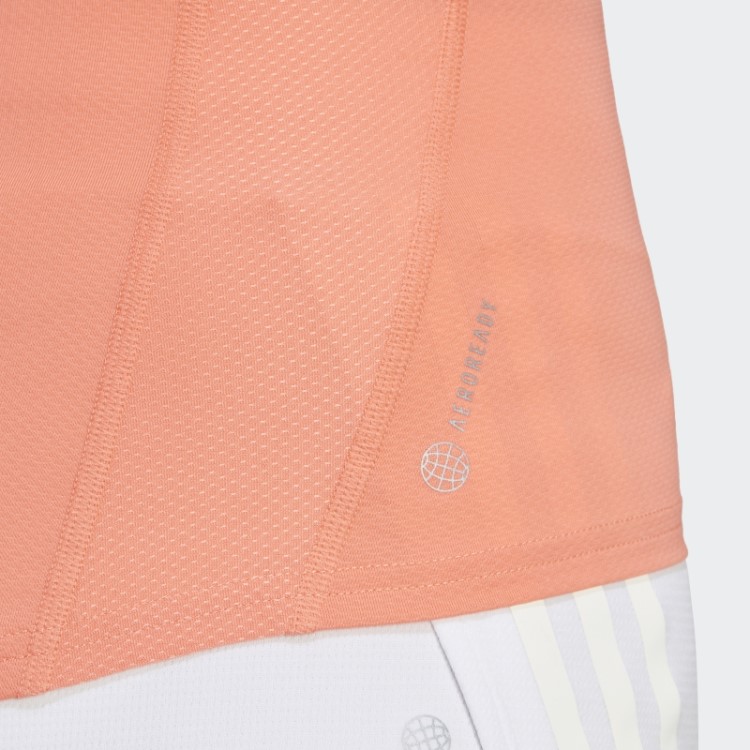 Adidas Coral Possui A Regata De Corrida