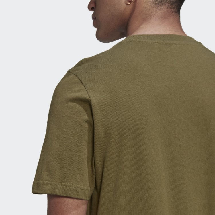 Camiseta Camuflada Gráfica Adidas Olive