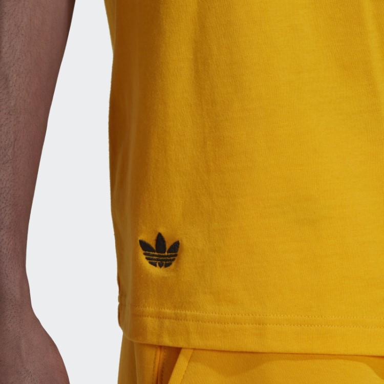Camiseta Adidas Gold Adicolor Neuclassics