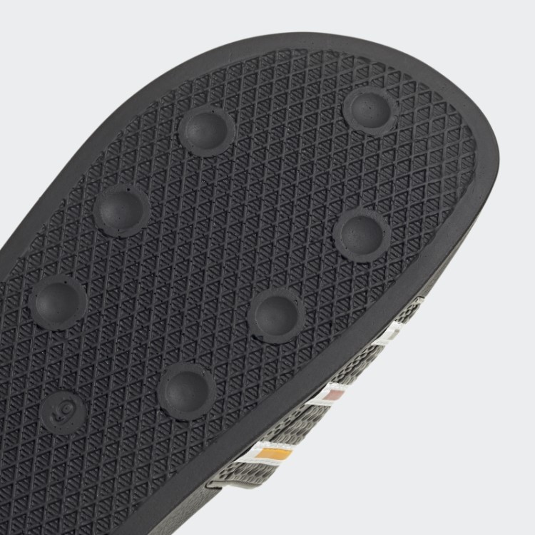 Adilette Desliza Preto Adidas