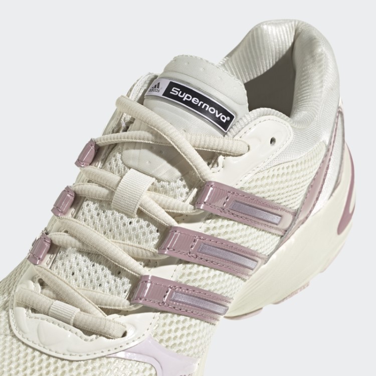 Supernova Almofada 7 Sapatos Branco Adidas