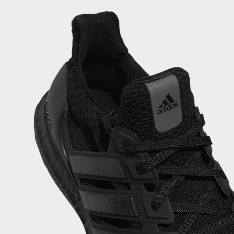 Ultraboost 5 Dna Tênis De Estilo De Vida Adidas Preto