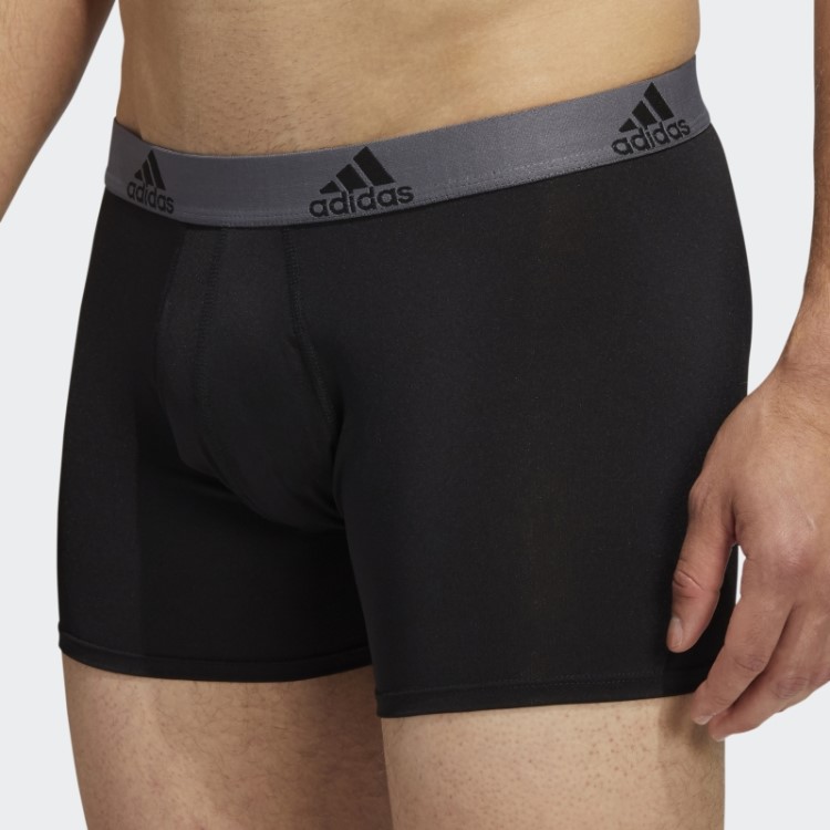 Bermuda Preta Adidas Performance Pack Três