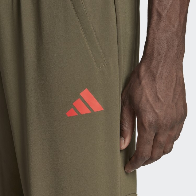 Calça De Treino Sazonal Adidas Train Essentials Verde-oliva