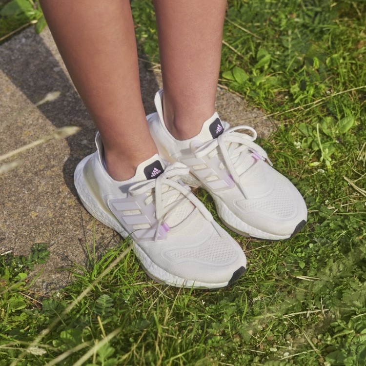 Ultraboost 22 Não Tingido Feito Com Sapatos Naturais Adidas