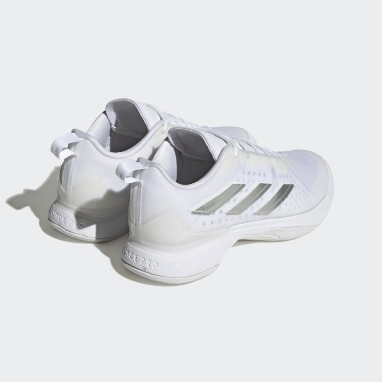 Sapatos Adidas Avacourt Prata