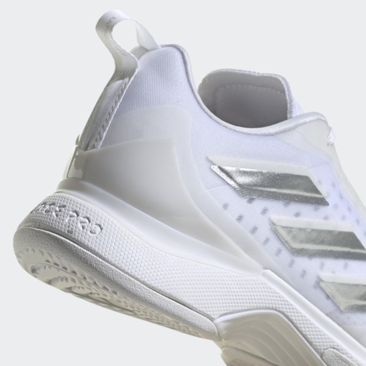 Sapatos Adidas Avacourt Prata