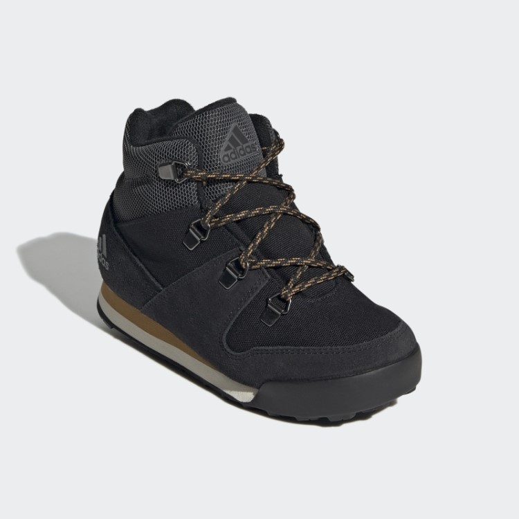Tênis Adidas Climawarm Snowpitch Preto